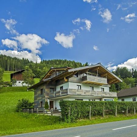 Haus Gsenger Lägenhet Eben Im Pongau Exteriör bild
